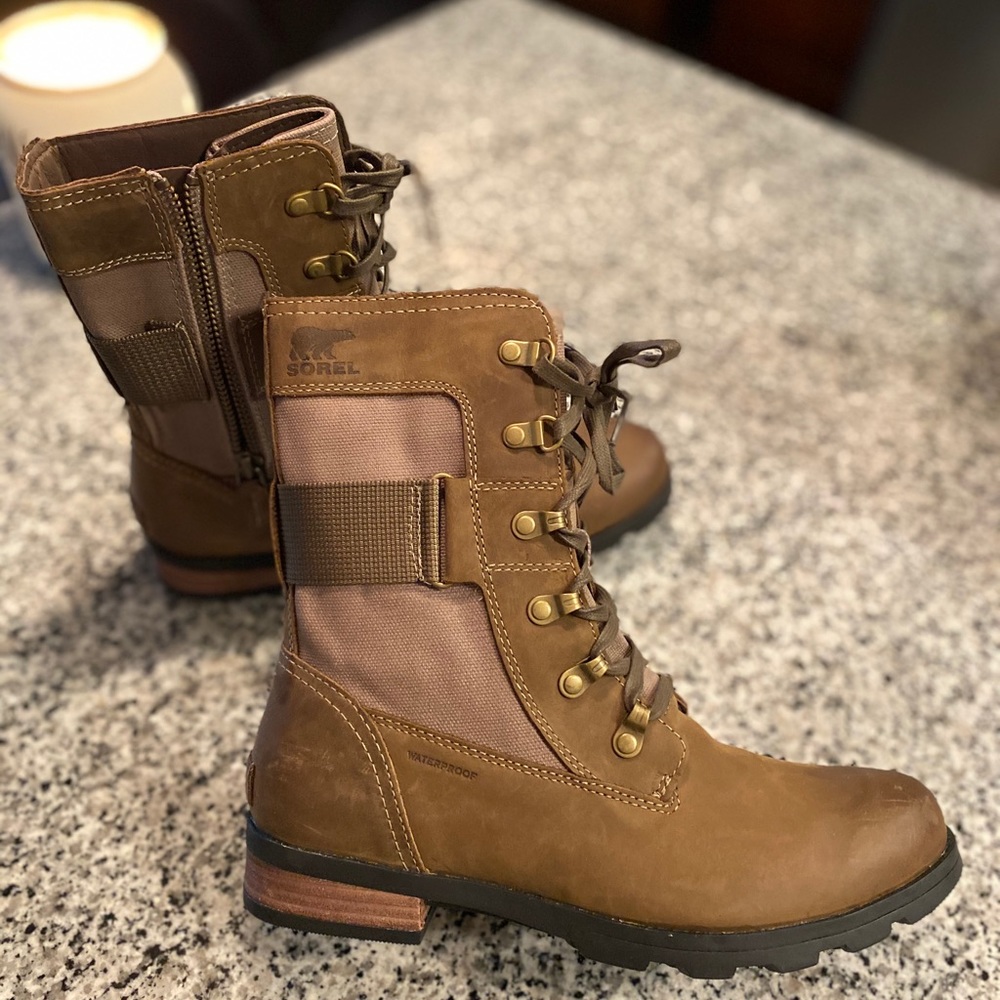 Sorel Emelie Conquest boot